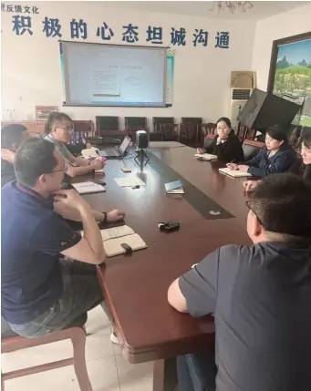 源龙泉公司：传达法律事务培训内容  查找补漏落地整改