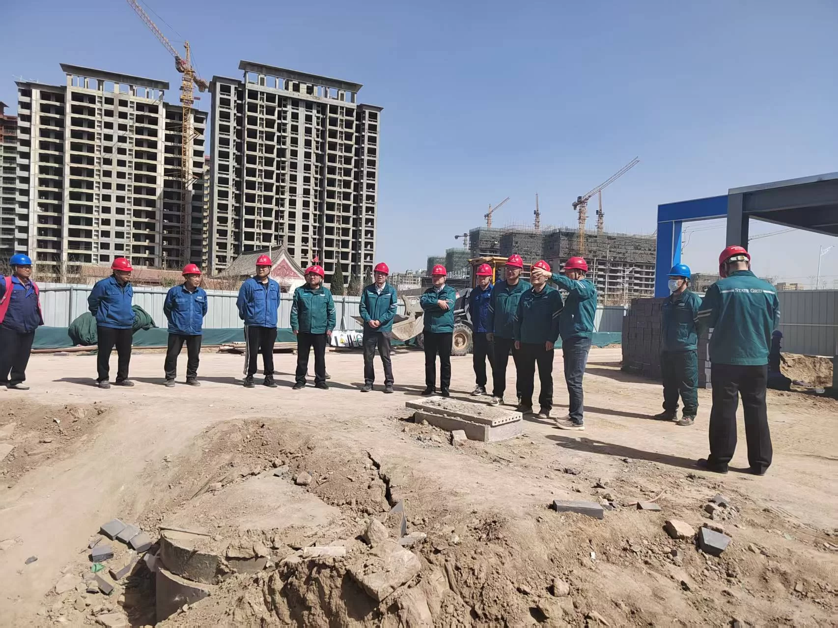 监理公司：迎接建设单位领导检查