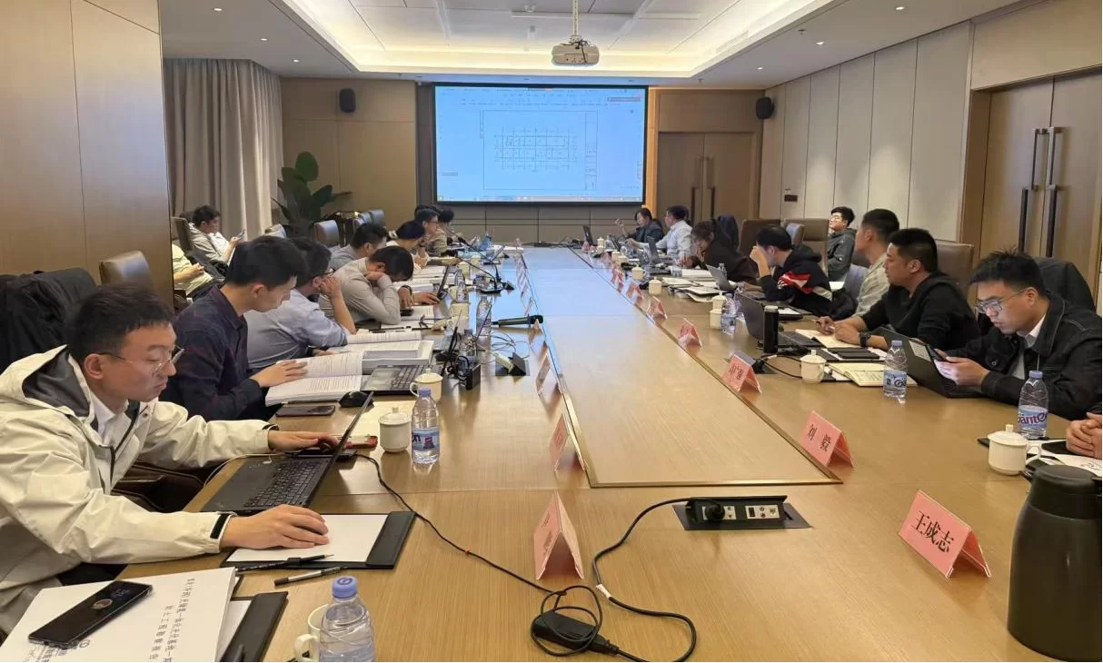设计公司：滨发（华润）光储氢一体化光伏基地一期 833兆瓦项目可研审查圆满收官
